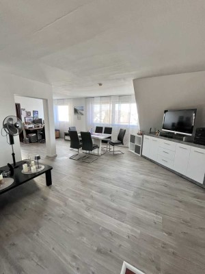 Vermietete DG Eigentumswohnung mit Balkon in Swisttal Buschhoven