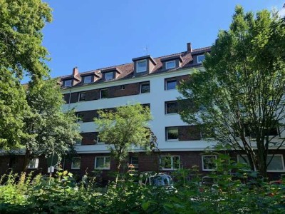 Modernes Wohnstudio über den Dächern von Harburg