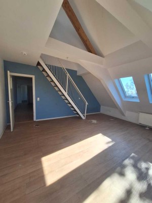 Helle 2,5 ZKB Atelier - Wohnung mit 4 Balkonen ab 15.11.2025