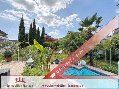 Trier-Euren: Exklusive Villa mit mediterranem Flair - mit Pool, Garage, PV-Anlage und vielem mehr –