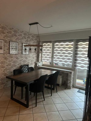 Helle 3-Zimmer Wohnung mit Balkon in Merzenich