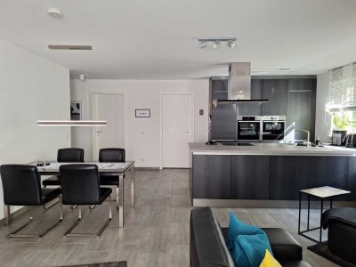 Attraktive 3 Zimmer-Wohnung mit 2 Sonnenterrassen, Wintergarten, 2 Außen-Stellplätzen in Nieder-Olm