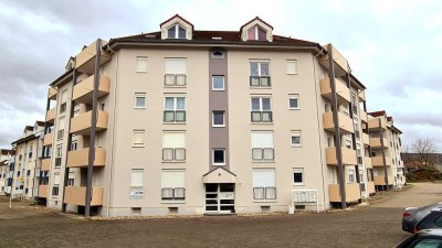 Helle und moderne 2 ZKB Wohnung mit Tageslichtbad