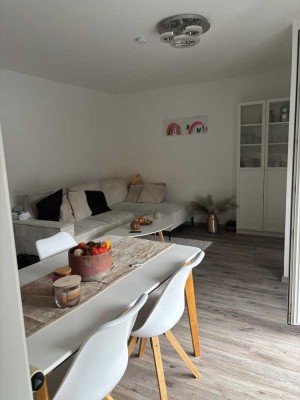 Helle 2-Zimmer-Wohnung mit Balkon im 2. OG in Brühl