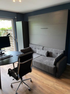 Erstbezug nach Sanierung: stilvolle 1-Zimmer-Wohnung mit EBK und Balkon in Köln