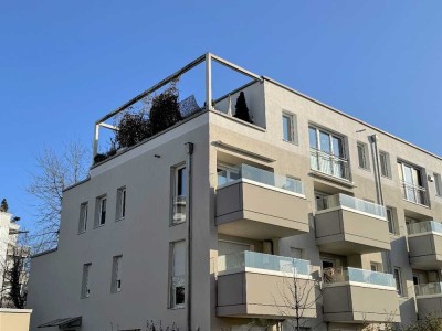 Topmöblierte Penthousewohnung mit Dachterrasse in zentraler Lage von Landshut