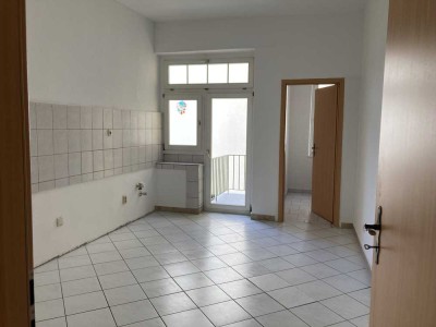 frisch renovierte  2,5 Zi.-Whg.+ Balkon- in Altenhagen
