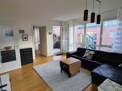 Sonnige 2-Z.-Whg mit Balkon, Aufzug und moderner Ausstattung in Toplage von Haar - provisionsfrei