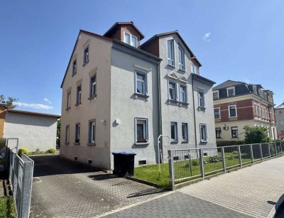 Wohn- u. Geschäftshaus mit Entwicklungspotenzial! Gemeinschaftsgarten! Garagen! Großer Hinterhof!