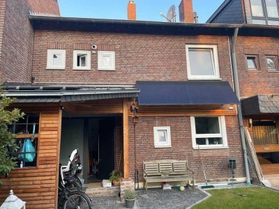 Einfamilienhaus in verkehrsberuhigter Siedlung