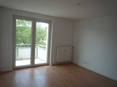 Neuss-Weissenberg, Vierzimmerwohnung mit Balkon