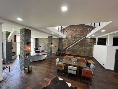 Ex-Kino: Galerie Loft mit Spa &  Smart Home, 300 m² purer Stil in Hagen