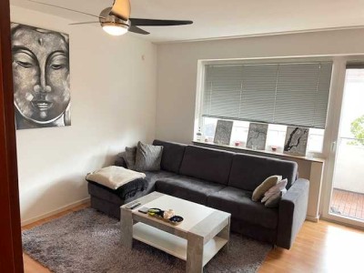 Ansprechende und sanierte 2-Zimmer-Wohnung mit Balkon in Nürnberg
