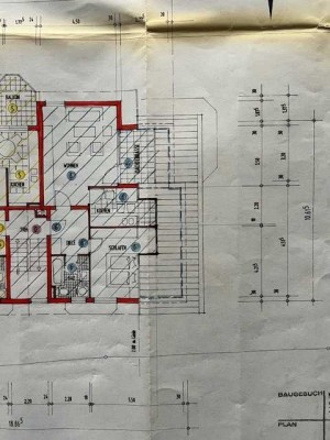 Sehr schöne 2-Zimmer Wohnung mit Dachbalkon