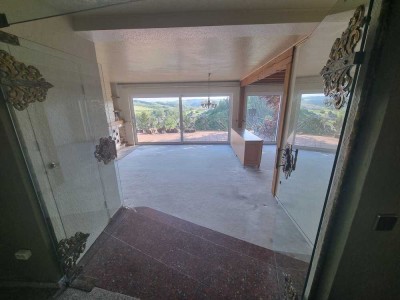 EFH oder MFH mit Einliegerwohnung und Panoramablick 10 Zimmer in Schönecken u. Nachbar-Baugrundstück