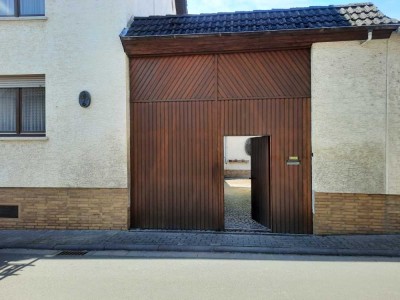 Und die Welt bleibt draußen!    Einfamilienhaus, Scheune und Bauplatz in guter Wohnlage auf 987m² gr