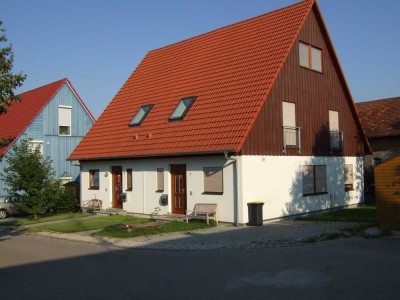 DHH mit Garten-Terrasse-Kinderfreundlich-Ruhig-Hell-Niedrigenergie