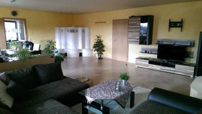 Große, helle 3-Raum-EG-Wohnung mit EBK, Terrasse, Garten, Stellplatz in Marnheim 1.8 / 1.9