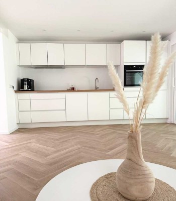 Erstbezug nach hochwertiger Sanierung: 2,5-Zimmer-Wohnung mit Terrasse, Garten & Einbauküche