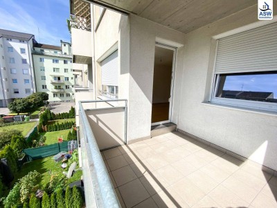 Schöne, ruhige 2,5-Zimmerwohnung mit hofseitiger Loggia (befristet vermietet)