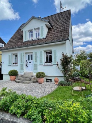 Schorndorf, freistehendes Einfamilienhaus, komplett Kernsaniert, Garten, Garage