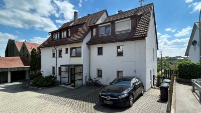 *** Helle 2-Zimmer-Wohnung in Höfingen! ***