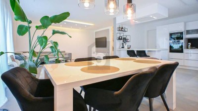 MODERNES EIGENHEIM MIT VIEL PLATZ