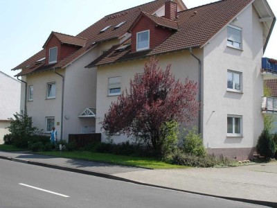 Attraktive 2-Zimmer-Wohnung mit Balkon in Künzell-Engelhelms