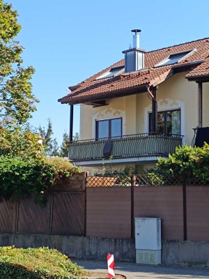 Freundliches und gepflegtes 4-Zimmer-Reihenendhaus in Obertshausen