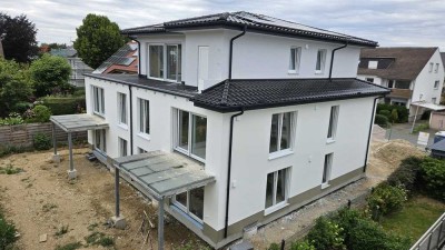 Neubau-EG-Wohnung in Toplage von Elsen mit großem Garten