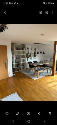 Schöne Maisonettewohnung mit großen hellen Zimmern in Kürnbach