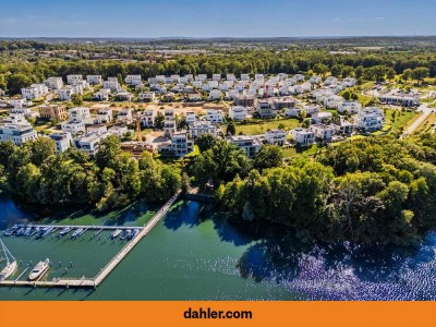 Einzigartige Wasserlage: Luxus-Stadthaus im Belvedere Jungfernsee