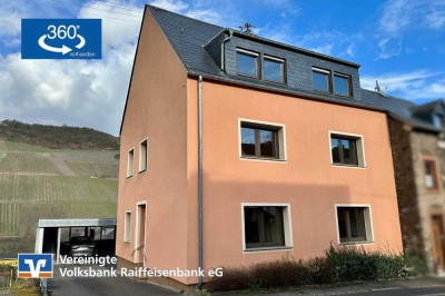 ### RESERVIERT ### Großzügig Wohnen mit herrlichem Moselpanorama