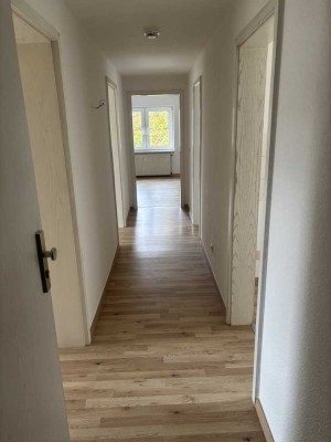 3 Zimmer Dachgeschoss Wohnung zu vermieten