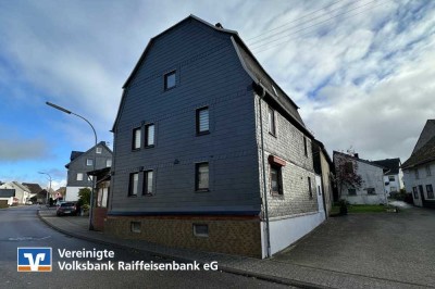 Einfamilienhaus mit Scheune und schönem Garten!