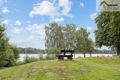 Minimalistisches, gestaltbares Ferienhaus mit großem Potenzial – idyllisch am See gelegen - Ruhe pur