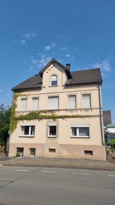 ***Handwerker aufgepasst - sanierungsbedürftiges Zweifamilienhaus mitten in Oeventrop***