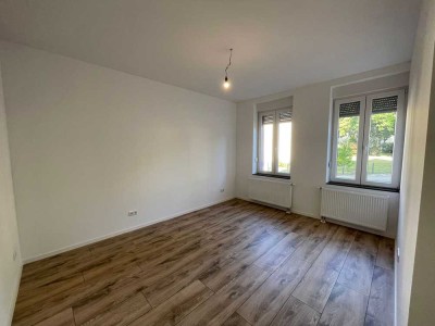 Erstbezug nach Sanierung: Exklusive 3-Zimmer-EG-Wohnung mit gehobener Innenausstattung in Bochum