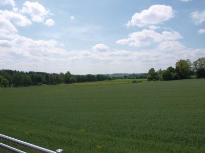 Großes Wohnhaus mit Potential in ruhiger Lage