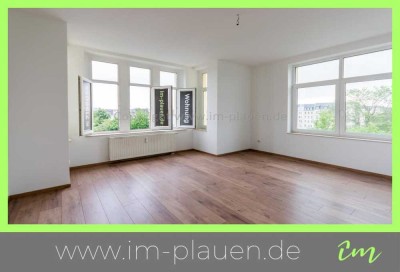 Stilvolle 4-Zimmer-Altbauwohnung mit Balkon & Weitblick in Plauen – Jetzt mieten!