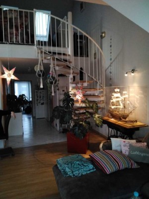 Attraktive 2,5-Zimmer Maisonette-Wohnung im 2. OG in Mannheim-Niederfeld