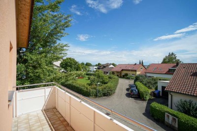 Sonnige 3 Zimmer Wohnung am Eselsberg mit Balkon - etwa 67 m²