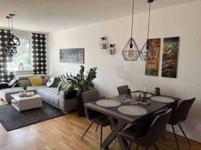 Modernisierte 1,5-Zimmer-Wohnung mit Balkon in Lichtenfels