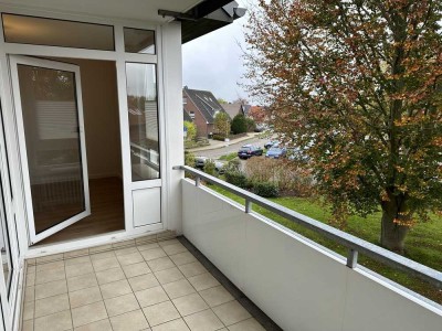 3 Zimmer-Mietwohnung inkl. EBK, Balkon und Stellplatz in Laboe