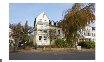 Stilvoller Altbau auf der Westlichen Höhe