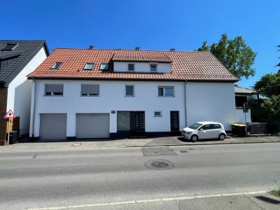 Vollmodernisiertes Zweifamilienhaus mit Traumgarten in Reutlingen-Mittelstadt!