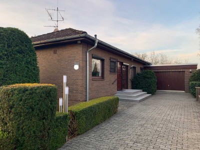 Gepflegter Winkelbungalow mit Aussenpool in Top Lage in Burgwedel - Fuhrberg!