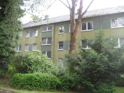 Hier findet jeder seinen Platz: weitläufige 4-Zi.-Wohnung