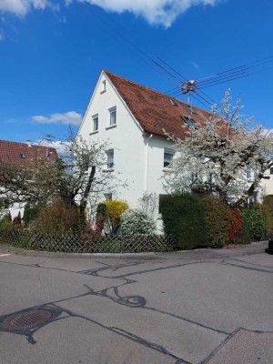 Super und zentrale Lage - schönes 1 - Familienhaus (DHH) in Freiberg