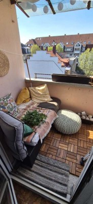 7371 - KA-Südweststadt: 3-Zimmerwohnung mit Loggia zu vermieten!